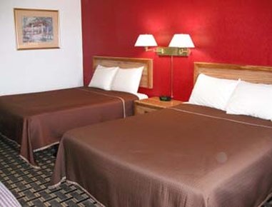 Knights Inn Slaton - Slaton, TX