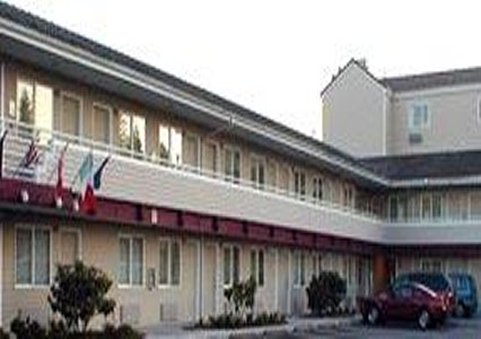 Rodeway Inn North