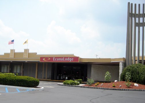 Econo Lodge - Somerset, NJ