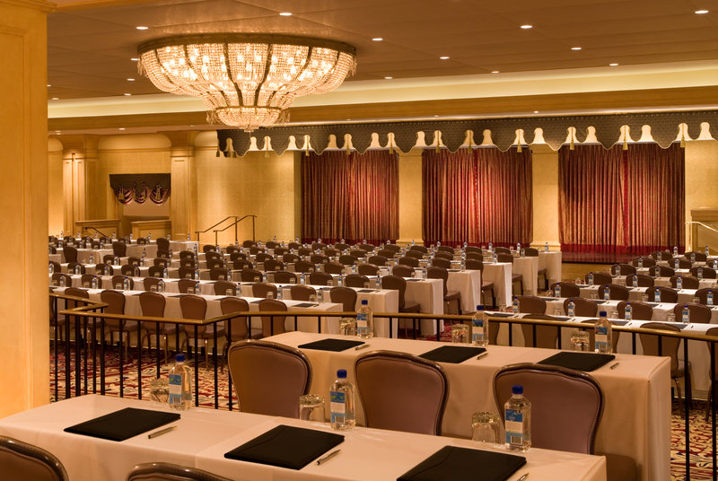 Millennium Biltmore Hotel Los Angeles - Los Angeles, CA