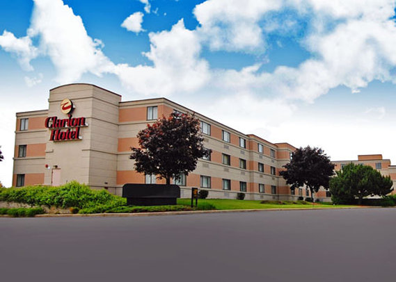 Clarion Hotel Airport - Milwaukee, WI