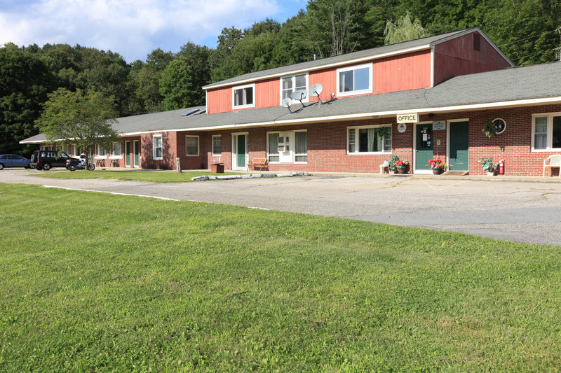 Americas Best Value Inn - Pownal, VT