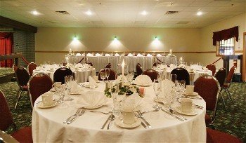 Fireside Inn & Suites - West Lebanon, NH