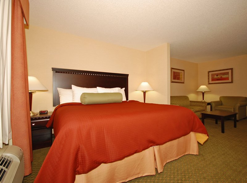 BEST WESTERN PLUS Victor Inn & Suites - Victor, NY