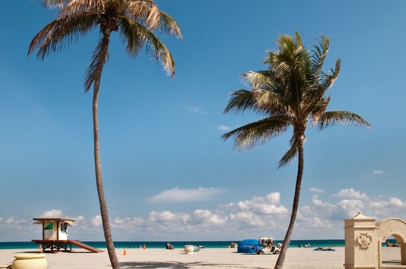 Hollywood Beach Suites, Hostel, And Hotel Hollywood Hotels