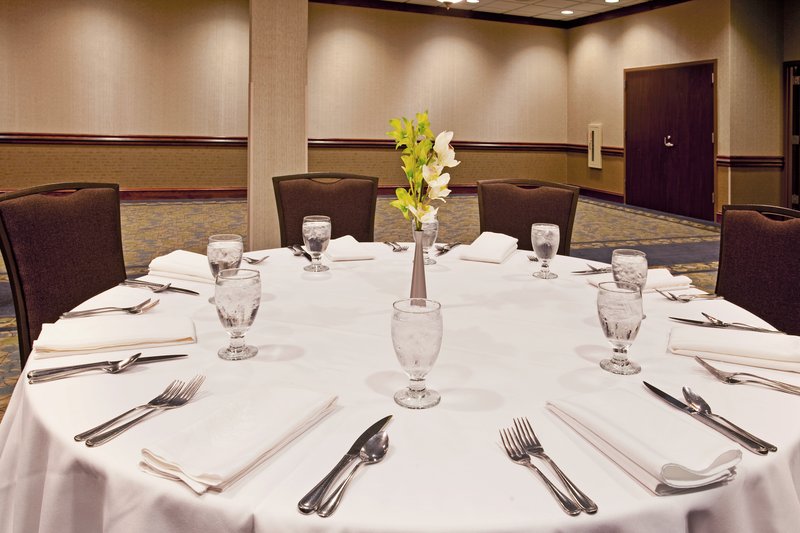 Holiday Inn-Kalamazoo - Kalamazoo, MI