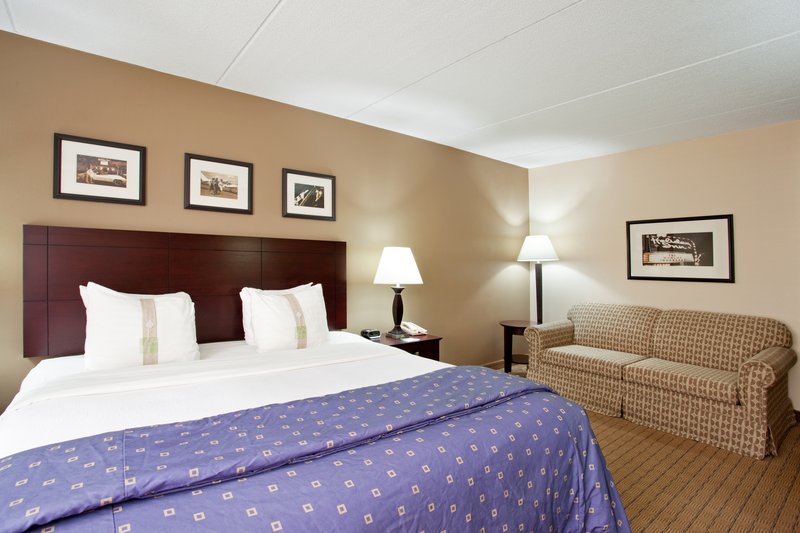 Holiday Inn-Kalamazoo - Kalamazoo, MI
