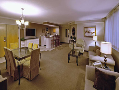 Hawthorn Suites By Wyndham Champaign - Champaign, IL