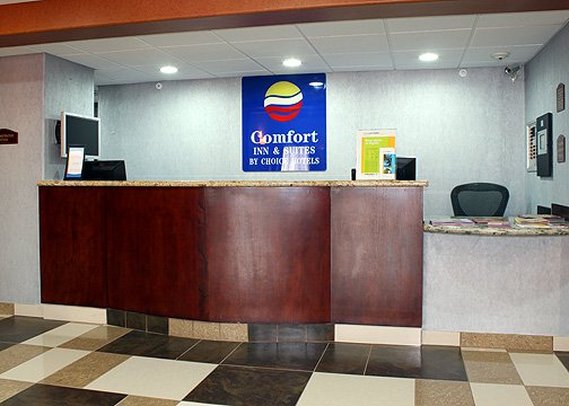 Comfort Inn & Suites - Melvindale, MI