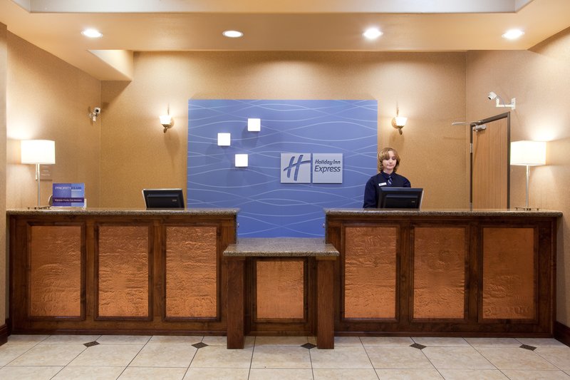 HOLIDAY INN EXPRESS - Bernalillo, NM