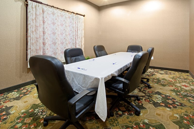 HOLIDAY INN EXPRESS - Bernalillo, NM