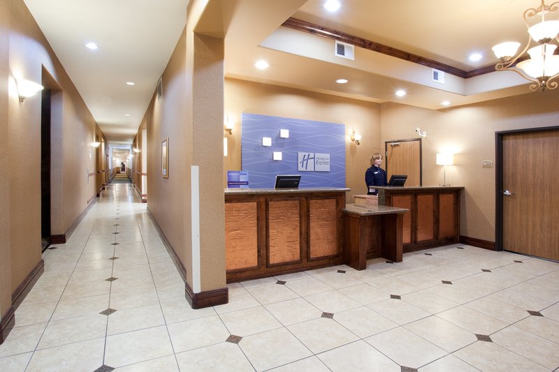 HOLIDAY INN EXPRESS - Bernalillo, NM