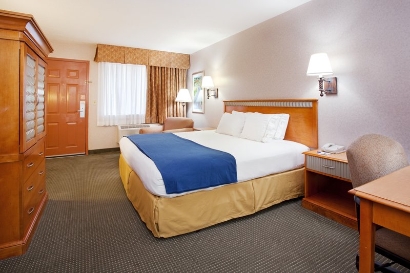 Holiday Inn Express ALBUQUERQUE (I-40 EUBANK) - Albuquerque, NM