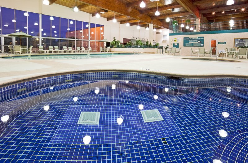 Holiday Inn - Alexandria, MN