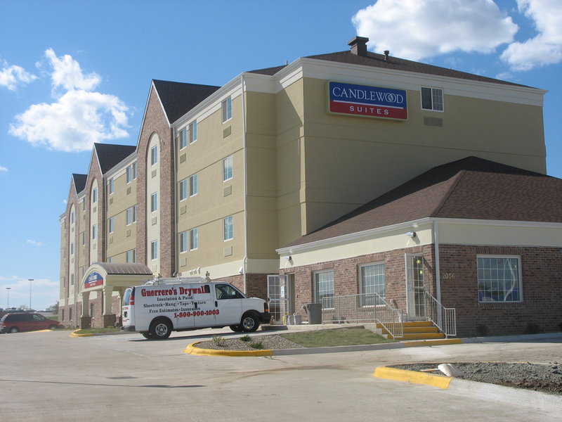 Candlewood Suites WATERLOO- CEDAR FALLS - Waterloo, IA