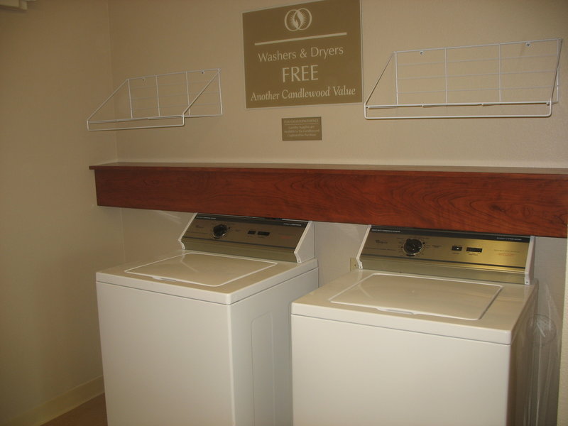 Candlewood Suites WATERLOO- CEDAR FALLS - Waterloo, IA