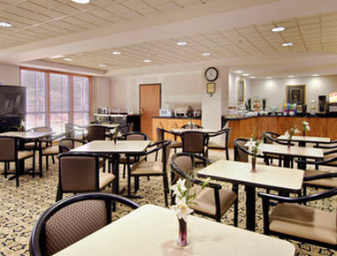 Wingate By Wyndham Alpharetta - Alpharetta, GA