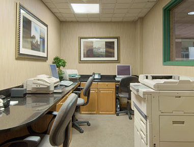 Wingate By Wyndham Macon - Macon, GA