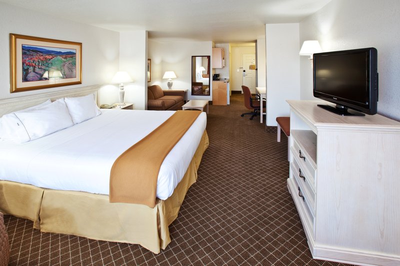 Holiday Inn Hotel and Suites - Ames, IA