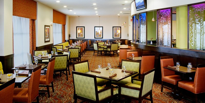 Crowne Plaza Anchorage-Midtown - Anchorage, AK