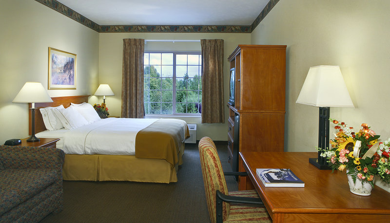 Holiday Inn Express ANCHORAGE - Whittier, AK