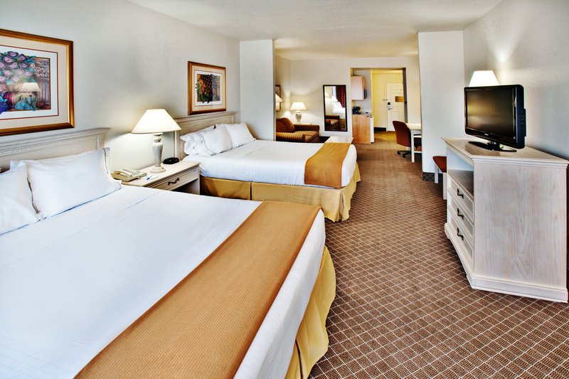 Holiday Inn Hotel and Suites - Ames, IA