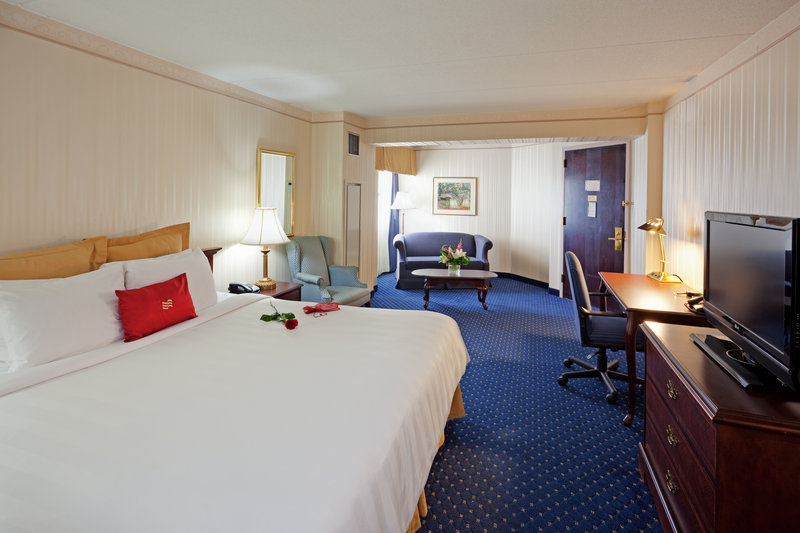 Crowne Plaza NASHUA - Nashua, NH