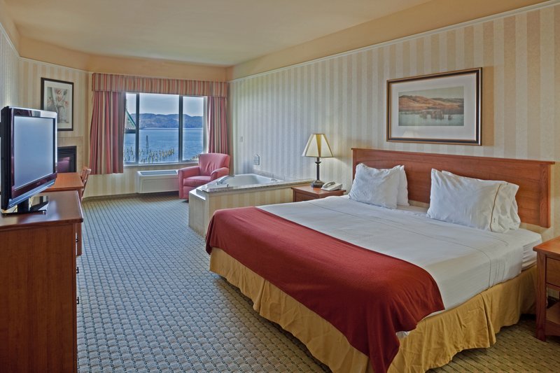 Holiday Inn Express & Suites ASTORIA - Henderson Harbor, NY