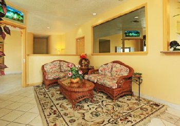 Econo Lodge Houston Lobby - Lobby