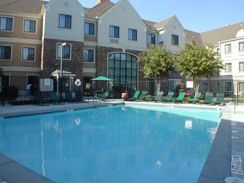 Staybridge Suites ALPHARETTA-NORTH POINT - Alpharetta, GA