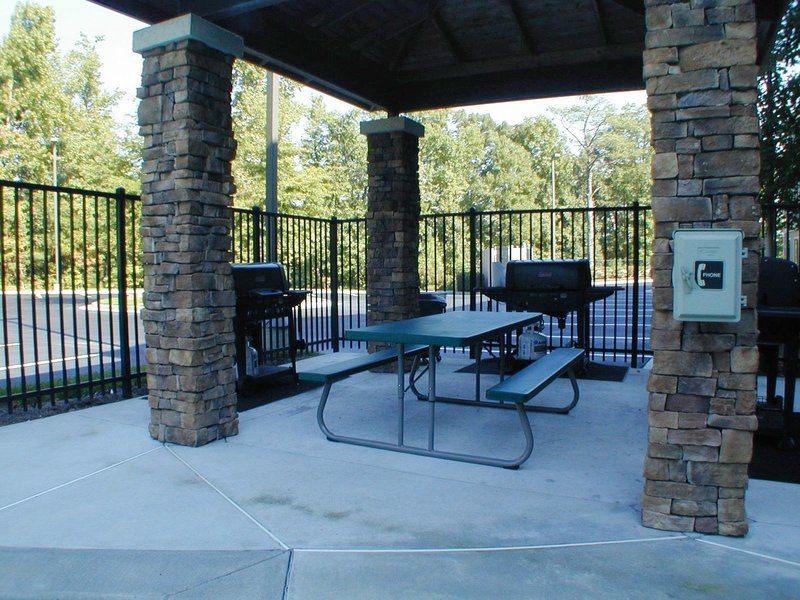 Staybridge Suites ALPHARETTA-NORTH POINT - Alpharetta, GA