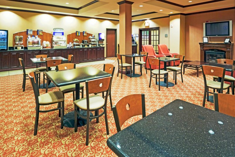 Holiday Inn Express & Suites ATHENS - Athens, TX