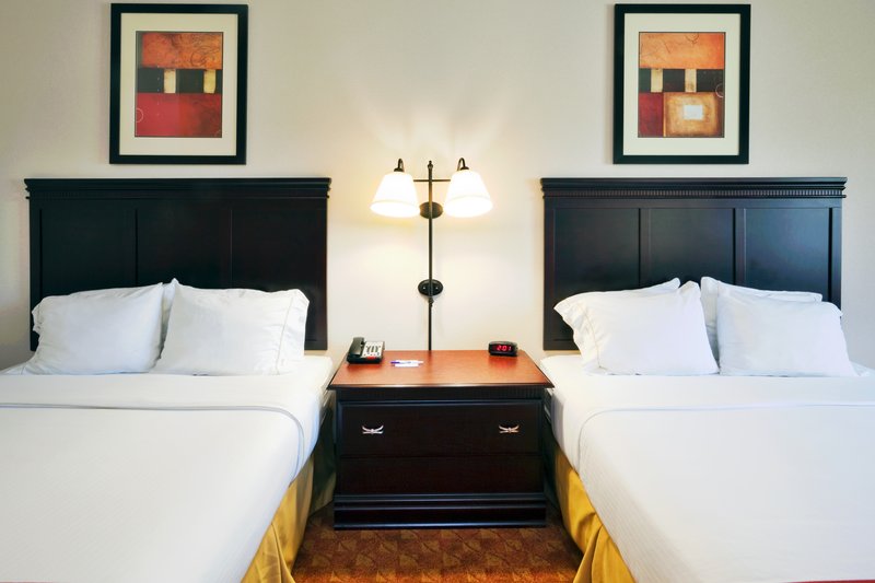 Holiday Inn Express & Suites ATHENS - Athens, TX