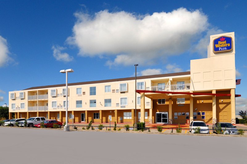 Best Western Plus Rockwall Inn & Suites