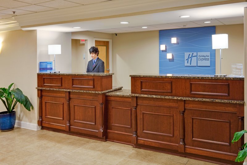 Holiday Inn Express Wilkes Barre East - Wilkes-Barre, PA