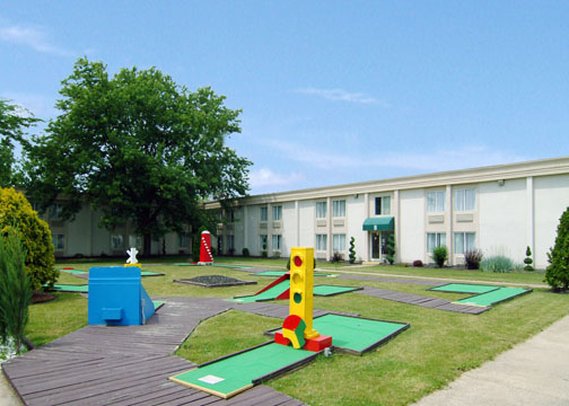Clarion Inn And Conference Center - Fremont, OH