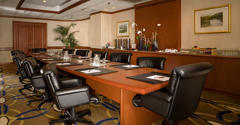 Crowne Plaza - Alexandria, VA