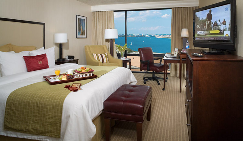 Crowne Plaza - Alexandria, VA