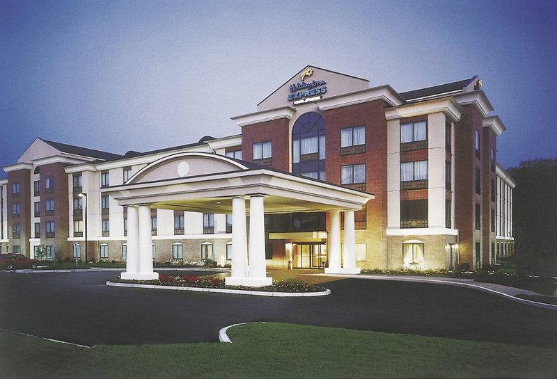 Holiday Inn Express & Suites WAYCROSS - Waycross, GA