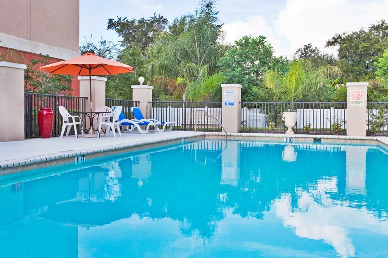 HOLIDAY INN EXPRESS - Bartow, FL