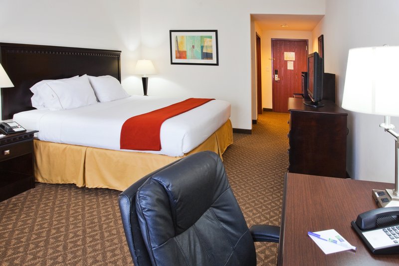 HOLIDAY INN EXPRESS - Bartow, FL