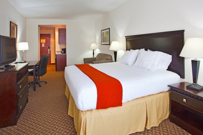 HOLIDAY INN EXPRESS - Bartow, FL