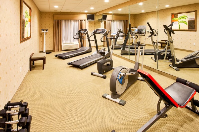 HOLIDAY INN EXPRESS - Bartow, FL