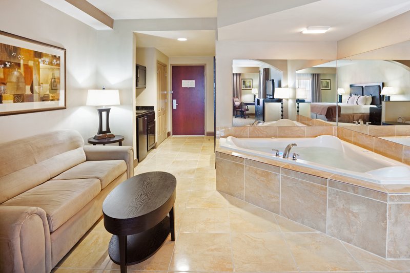 Holiday Inn Hotel & Suites BEAUFORT @ HIGHWAY 21 - Beaufort, SC