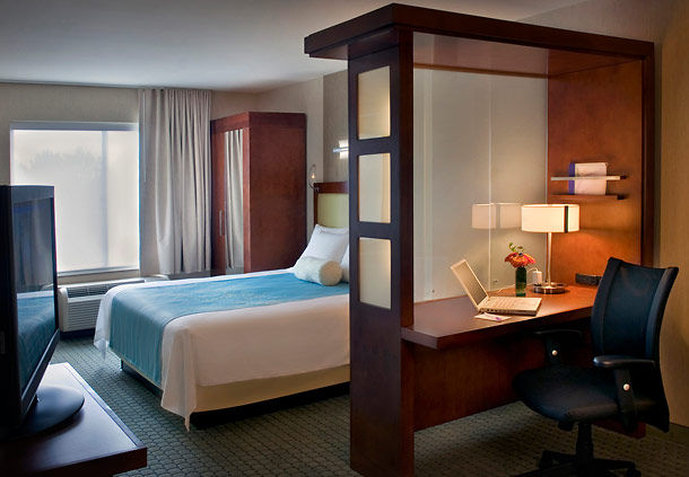 Springhill Suites By Marriott Long Island Brookhaven - Bellport, NY