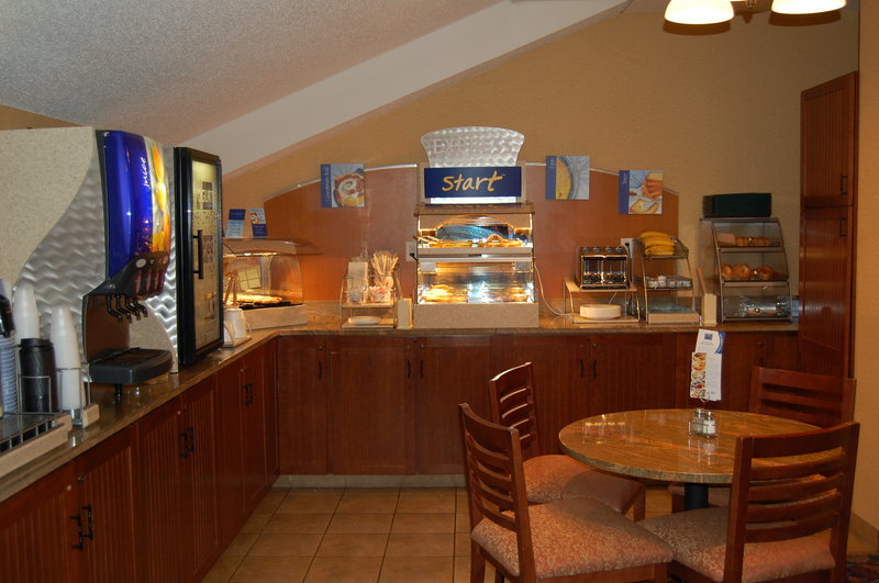 Holiday Inn Express - Bemidji, MN