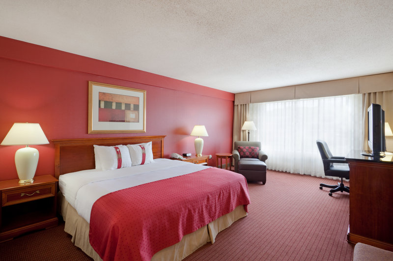 Holiday Inn BOSTON-BROOKLINE - Brookline, MA