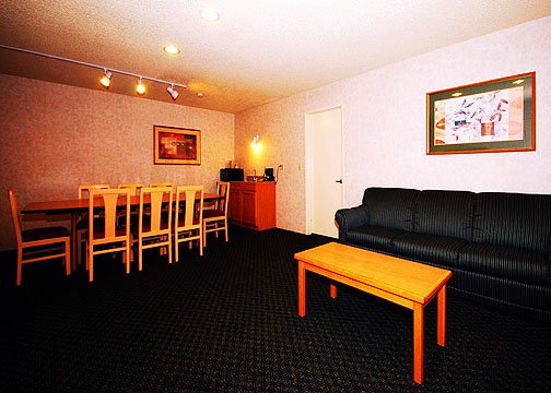 Quality Inn & Suites San Diego East County
