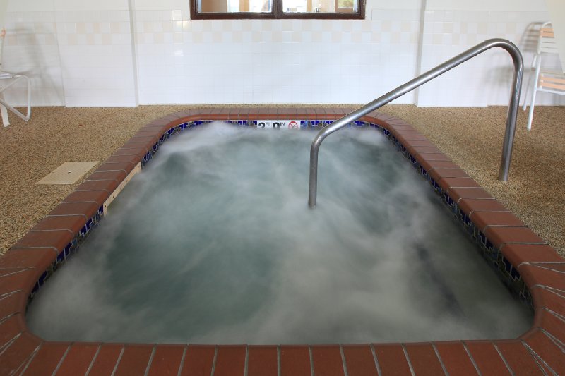 Americas Best Value Inn - Northfield, MN