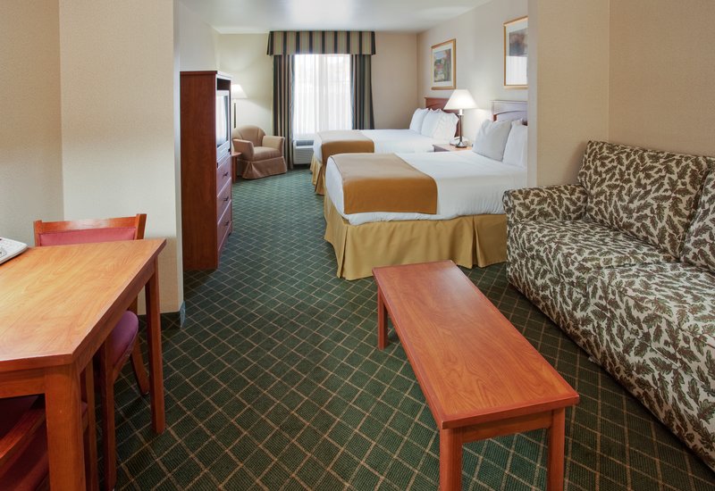 Holiday Inn Express & Suites GOLD MINERS INN-GRASS VALLEY - Grass Valley, CA
